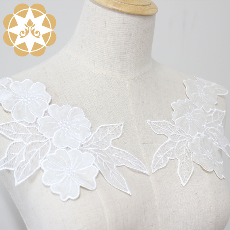 uploads/www.winsunemb.com/images/15490122007957.jpg Winsunemb venise white lace appliques bulk production for chest corsage-1